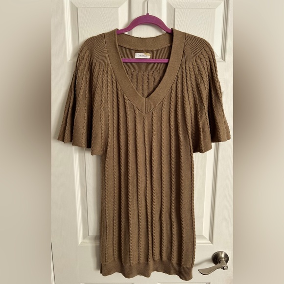 Calvin Klein Dresses & Skirts - Calvin Klein Camel/brown sweater dress/tunic. Size Medium.